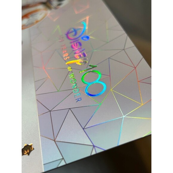 Star Wars BB-8 Disney100 Kakawow Refractor Ticket Jumbo Card Limited Ed. #238 - Picture 4 of 7